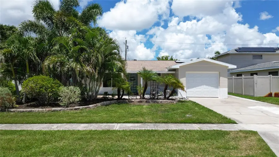6065 23rd Avenue N, Saint Petersburg, FL 33710 - #2