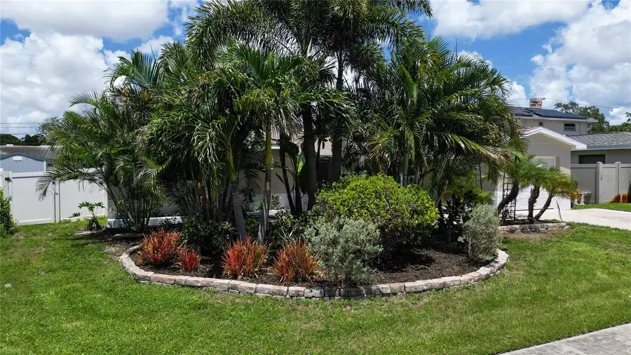 6065 23rd Avenue N, Saint Petersburg, FL 33710 - #3
