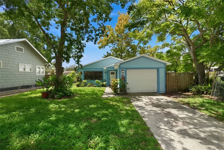 1304 E Boyer Street, Tarpon Springs, FL 34689 - #3