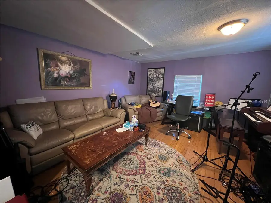 8106 N Brooks Street, Tampa, FL 33604 - #3