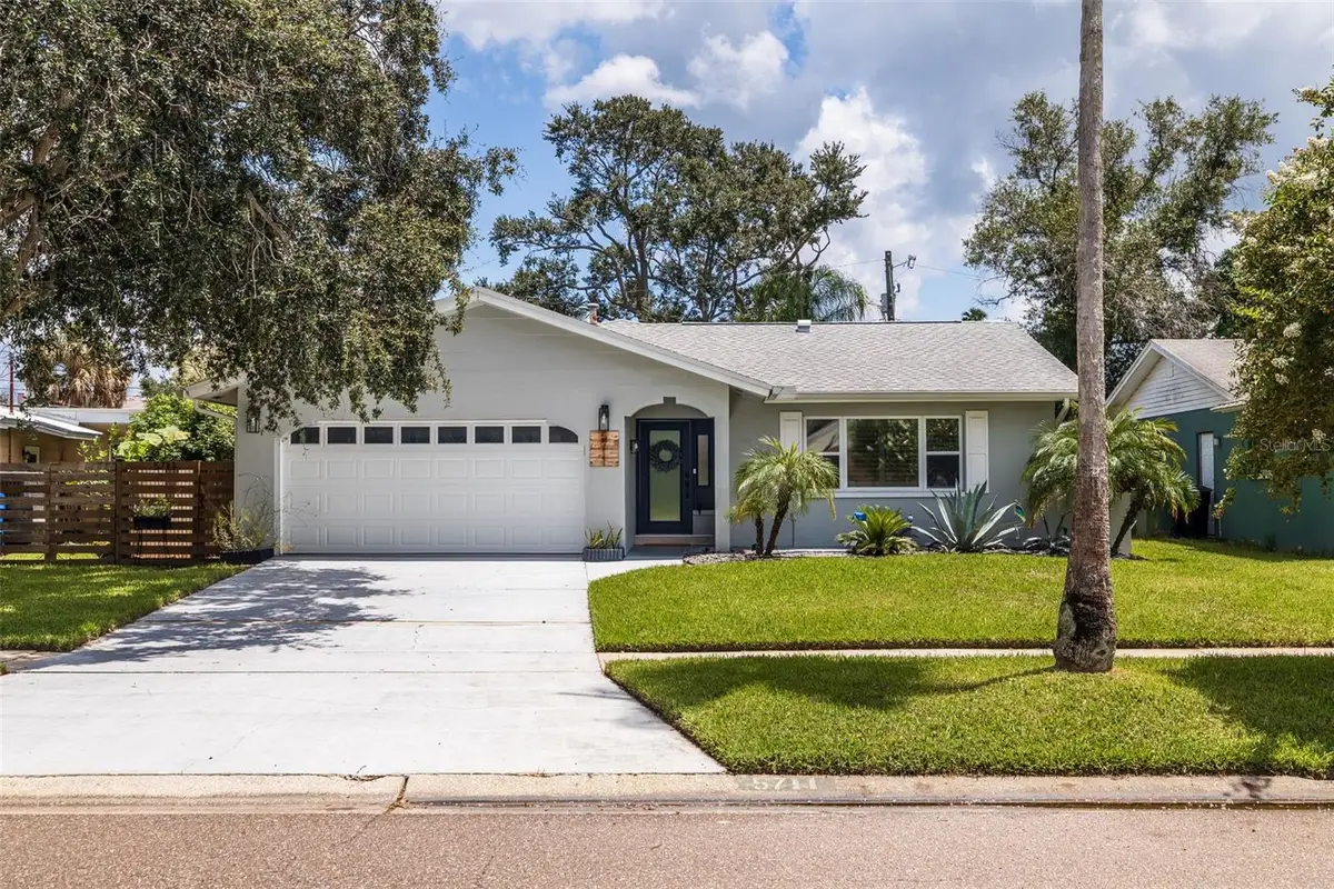 5711 Venetian Boulevard Ne, Saint Petersburg, FL 33703 - #1