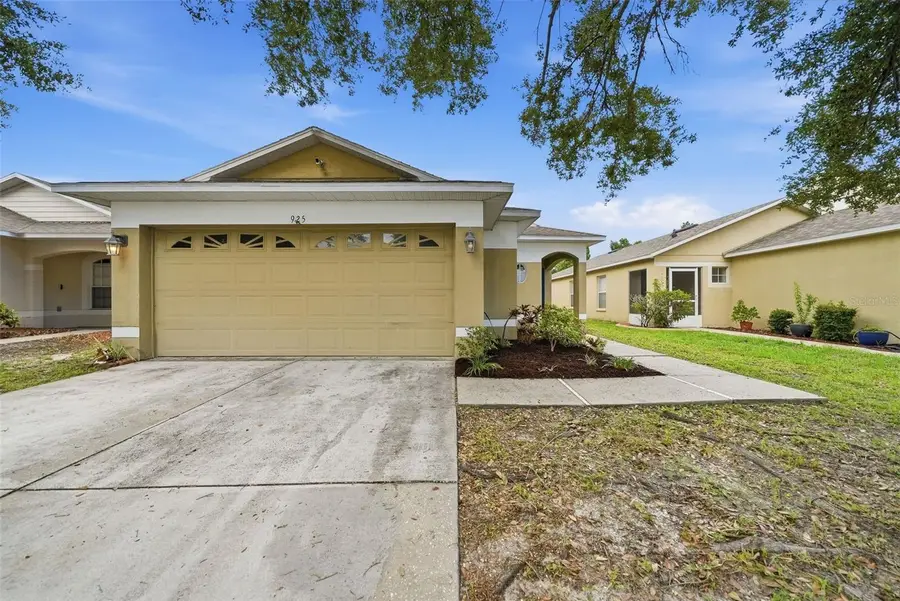 925 Windton Oak Drive, Ruskin, FL 33570 - #3