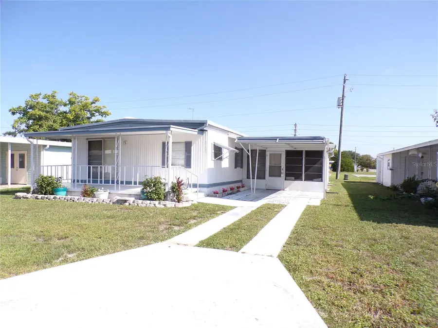 37021 Sandra Avenue, Zephyrhills, FL 33542 - #2