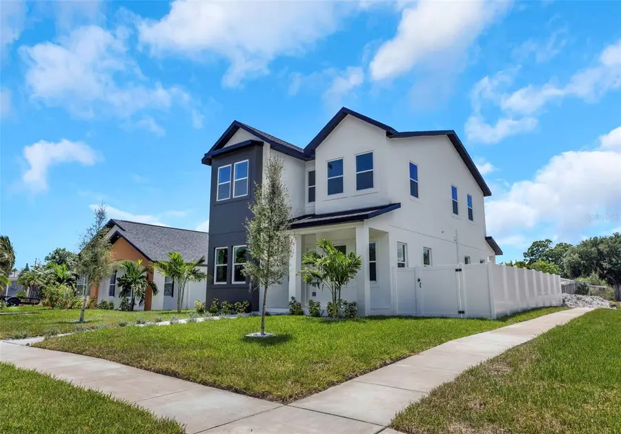 617 Folsom Street S, Saint Petersburg, FL 33707 - #3