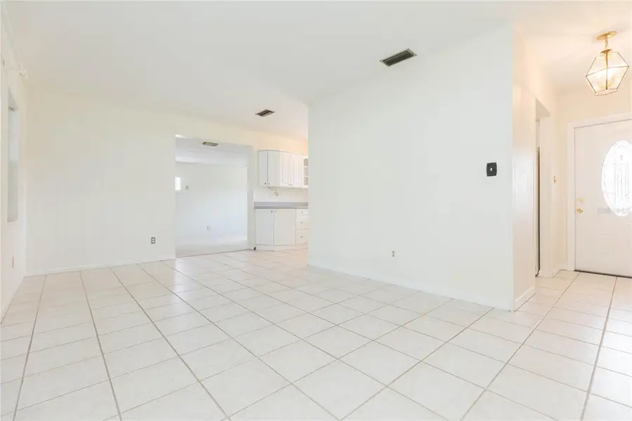 4524 Picadilly Street, Tampa, FL 33634 - #2