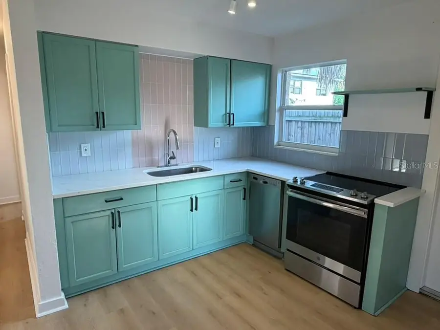 1020 19th Street S, Saint Petersburg, FL 33712 - #2