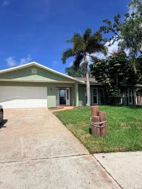 527 Wayfarer Drive, Tarpon Springs, FL 34689 - #1