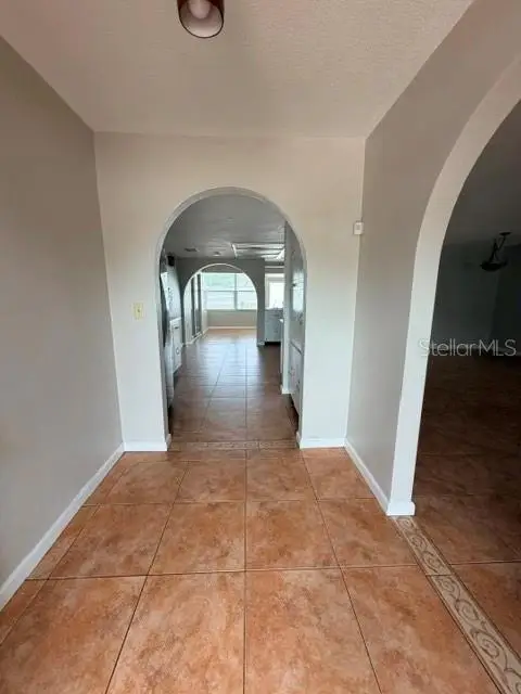 527 Wayfarer Drive, Tarpon Springs, FL 34689 - #2