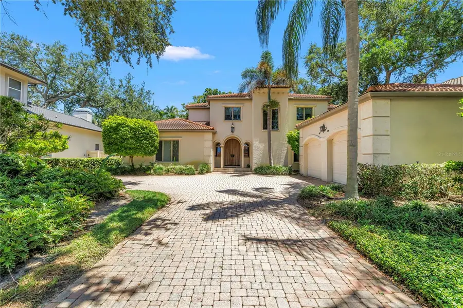 1524 Brightwaters Boulevard Ne, Saint Petersburg, FL 33704 - #2
