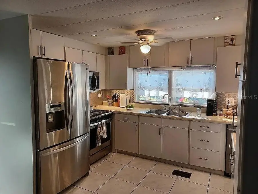 7880 54th Avenue N #106, Saint Petersburg, FL 33709 - #3