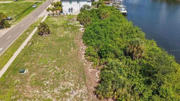 1215 Apollo Beach Boulevard, APOLLO BEACH, FL 33572