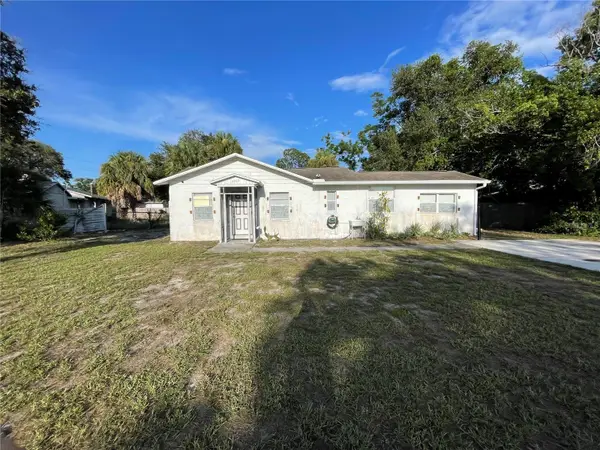 6802 W Adams Street, TAMPA, FL 33611