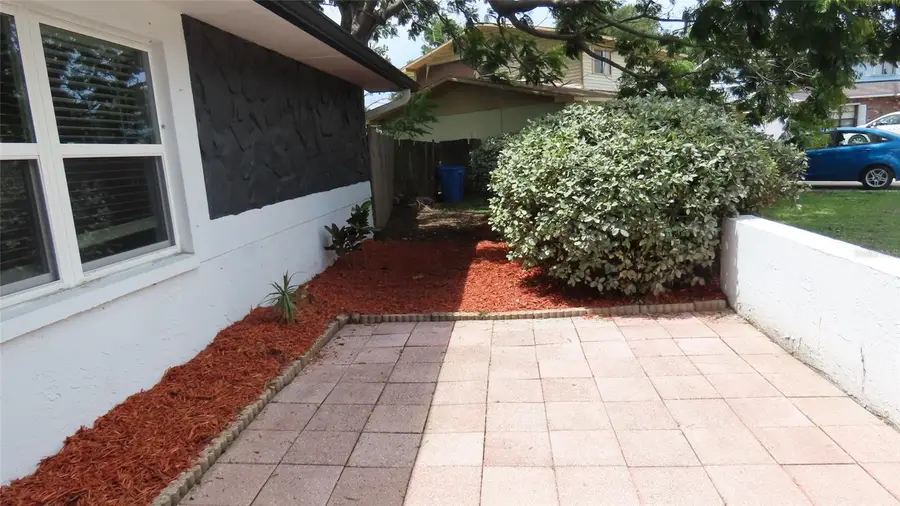 7515 Winging Way Drive, Tampa, FL 33615 - #2