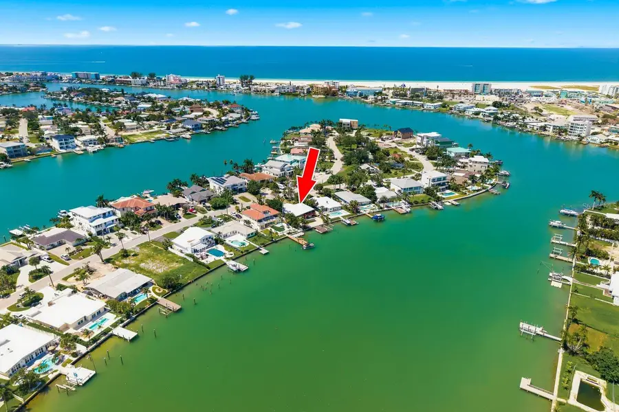 31 Dolphin Drive, Treasure Island, FL 33706 - #2