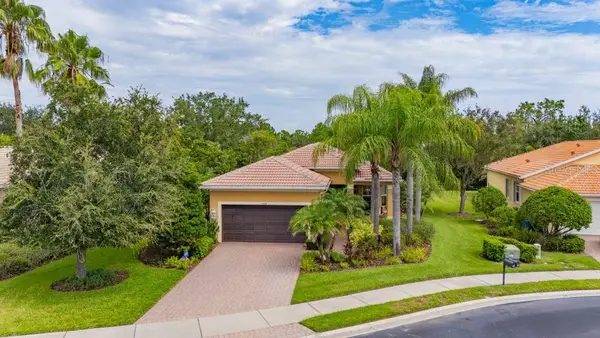 5004 Pearl Crest Court, WIMAUMA, FL 33598
