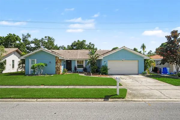 12080 66th Avenue, SEMINOLE, FL 33772