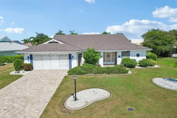 1913 Wolf Laurel Drive, SUN CITY CENTER, FL 33573