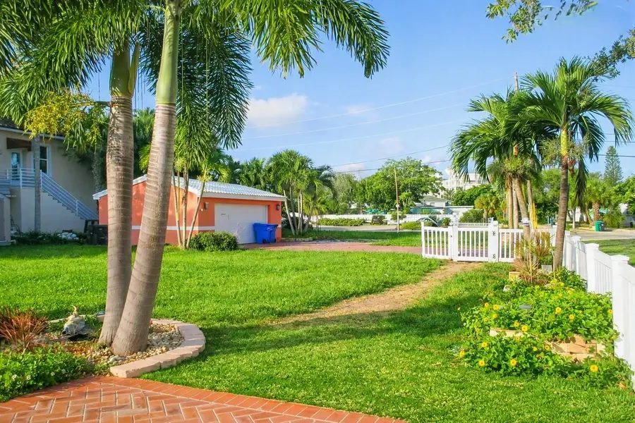 11855 1st Street E, Treasure Island, FL 33706 - #2