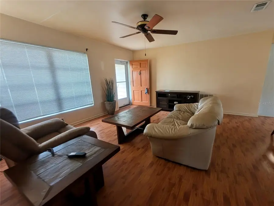 969 6th Avenue Ne, Largo, FL 33770 - #3