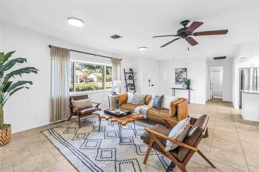 109 34th Avenue N, Saint Petersburg, FL 33704 - #3