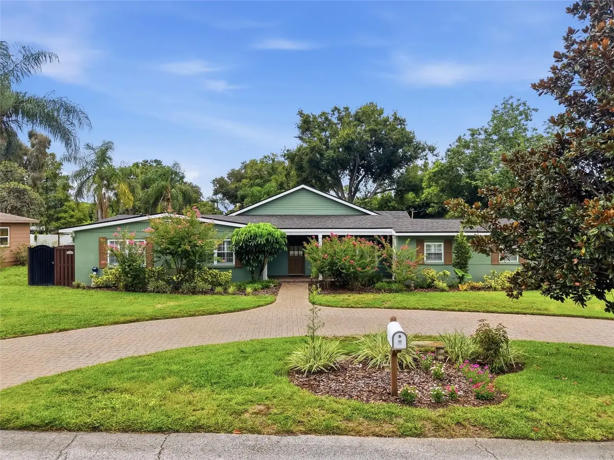 1216 S Pine Lake Drive, Tampa, FL 33612 - #1