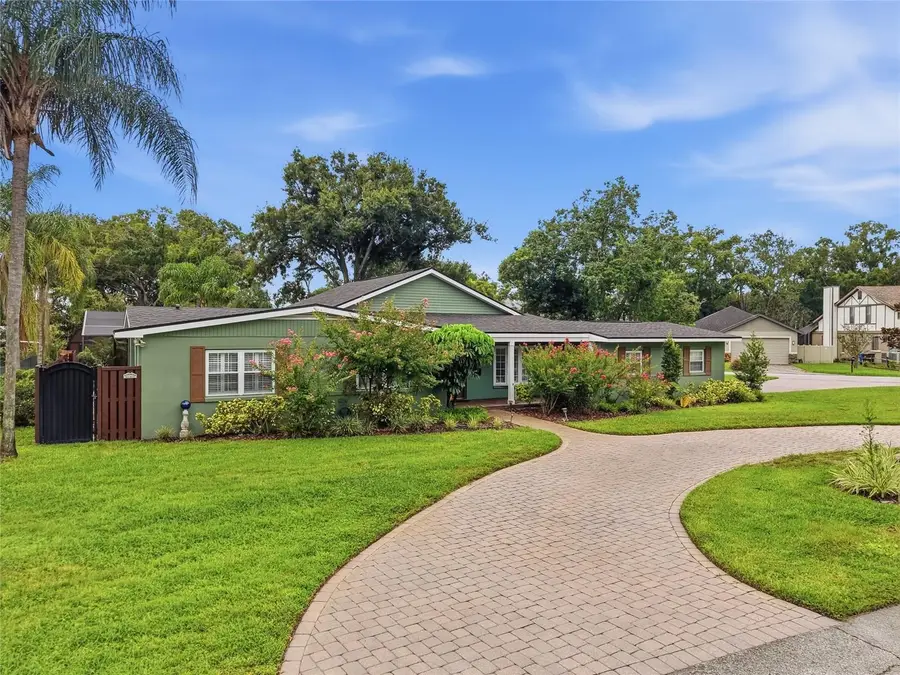 1216 S Pine Lake Drive, Tampa, FL 33612 - #2