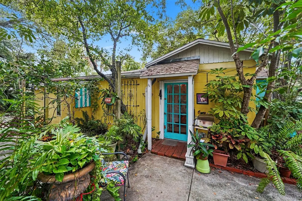 3505 W Mcelroy Avenue, Tampa, FL 33611 - #1