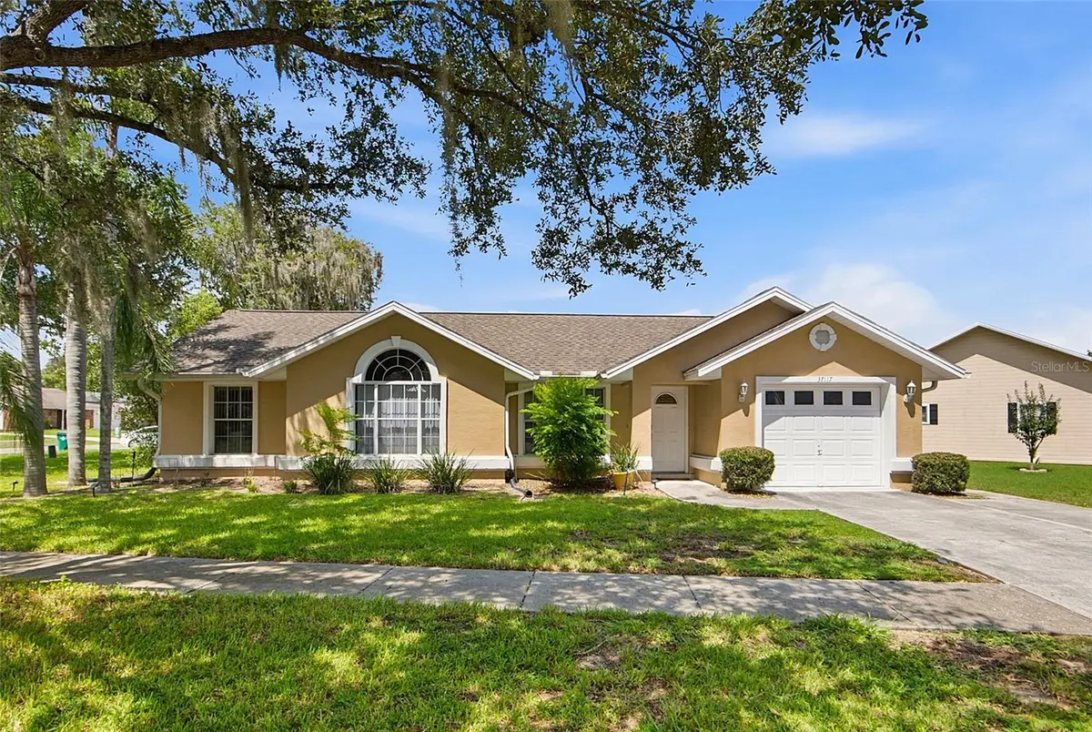 37117 Foxrun Place, Zephyrhills, FL 33542 - #1