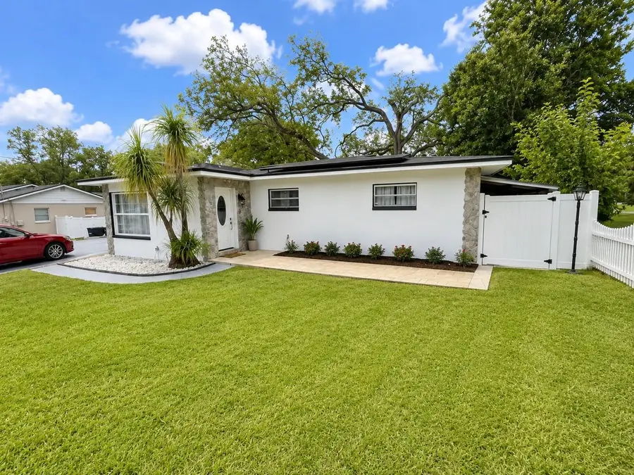 8907 El Portal Drive, Tampa, FL 33604 - #2