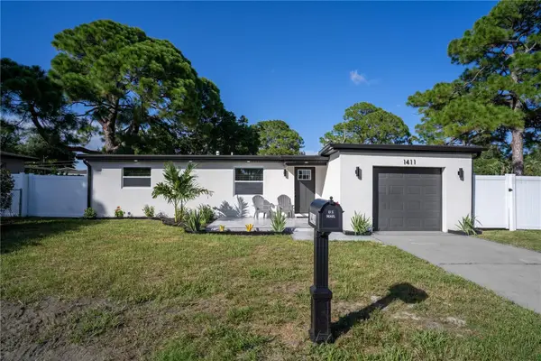 1411 Tyrone Boulevard N, ST PETERSBURG, FL 33710