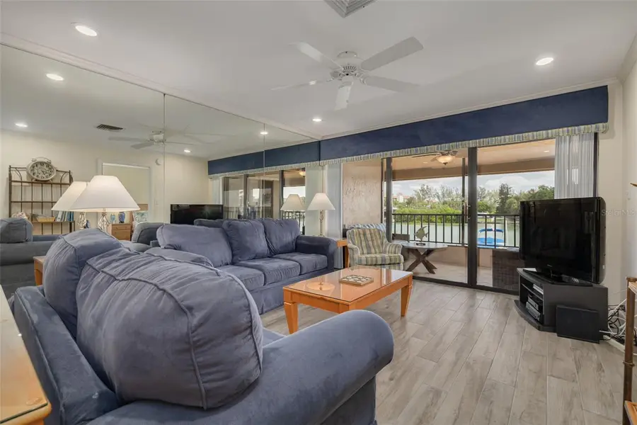 4780 Brittany Drive S #114, Saint Petersburg, FL 33715 - #3