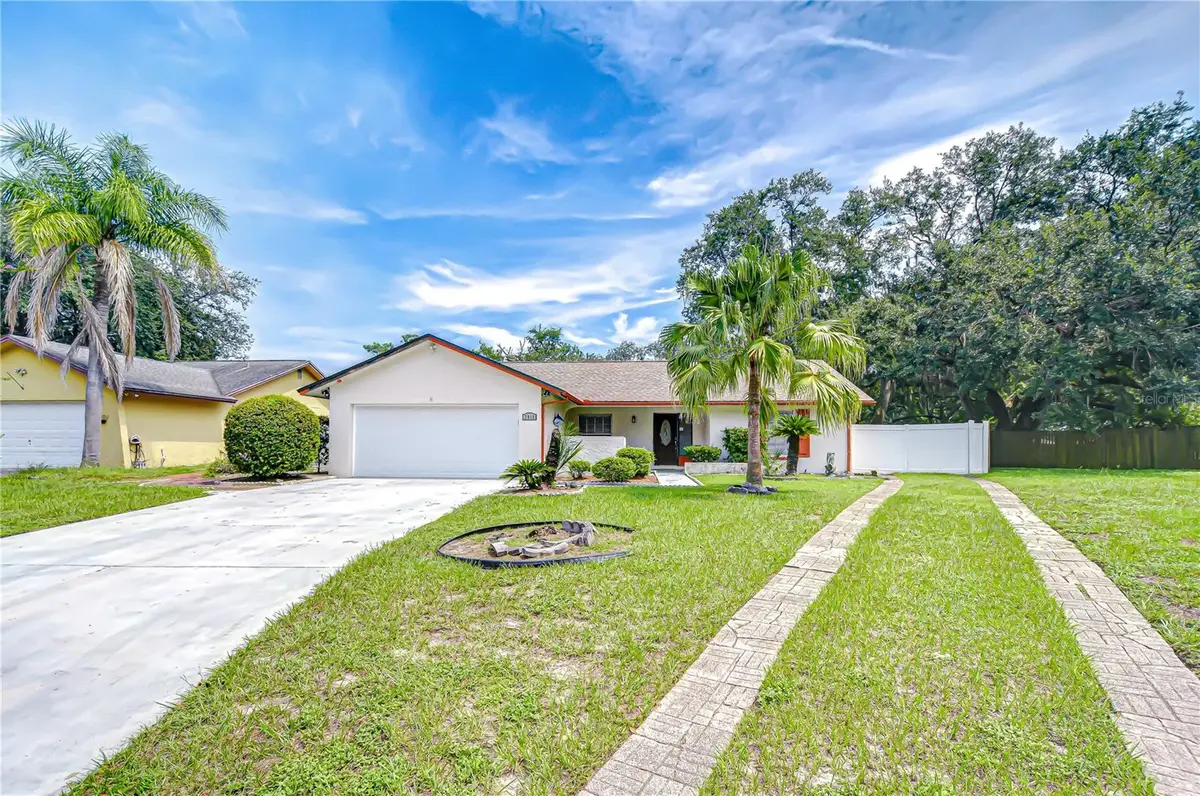7613 S Sanibel Circle, Temple Terrace, FL 33637 - #1