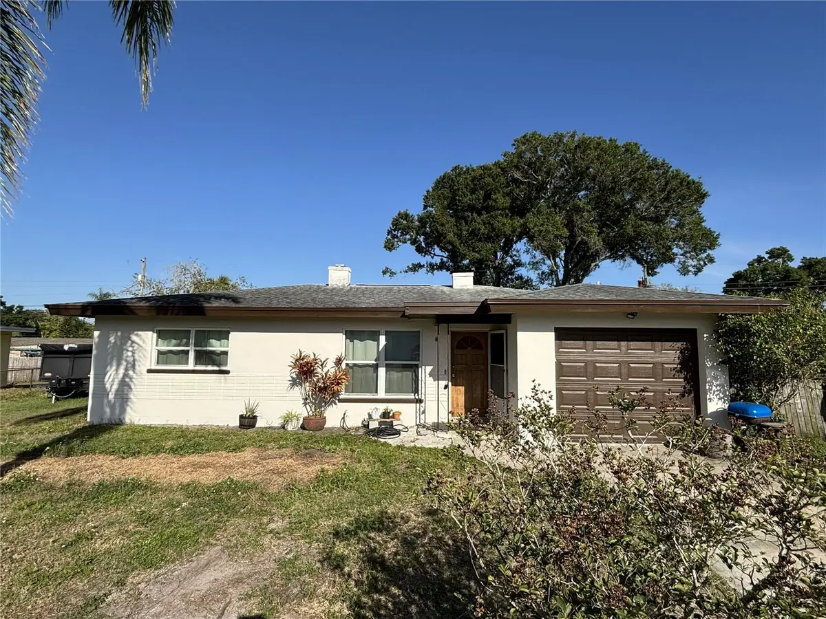 1347 Buckingham Drive, Clearwater, FL 33756 - #1