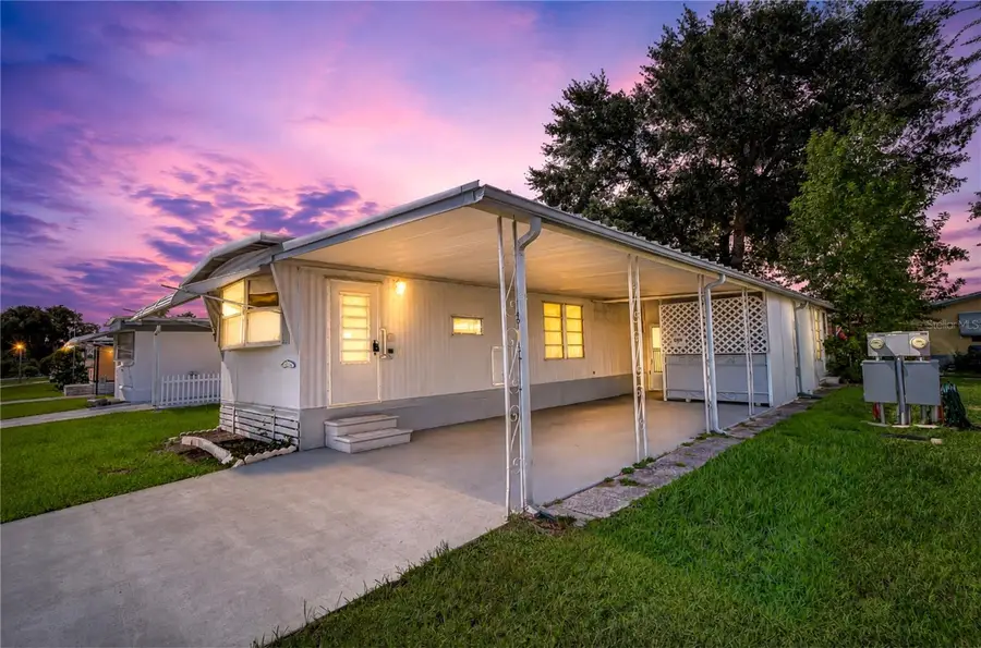 38651 Windflower Avenue, Zephyrhills, FL 33542 - #2