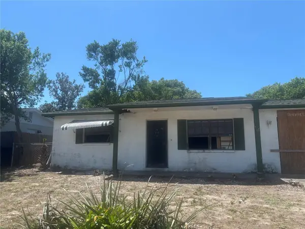 8648 Fox Hollow Drive, PORT RICHEY, FL 34668