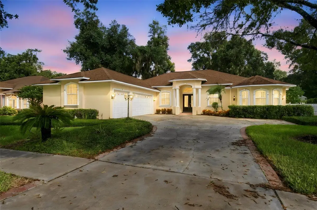816 Citrus Wood Lane, Valrico, FL 33594 - #1