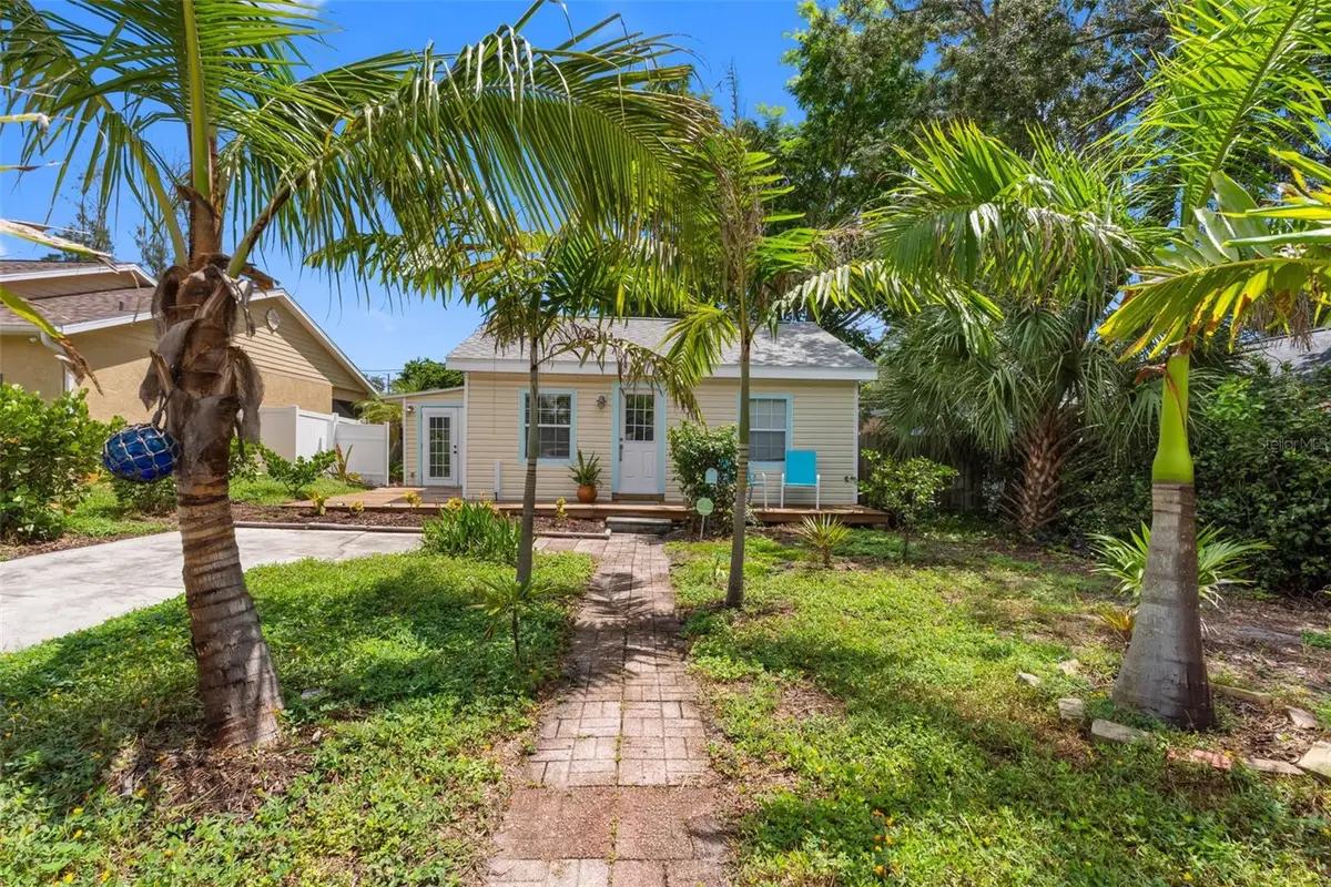 2222 Quincy Street S, Saint Petersburg, FL 33711 - #1