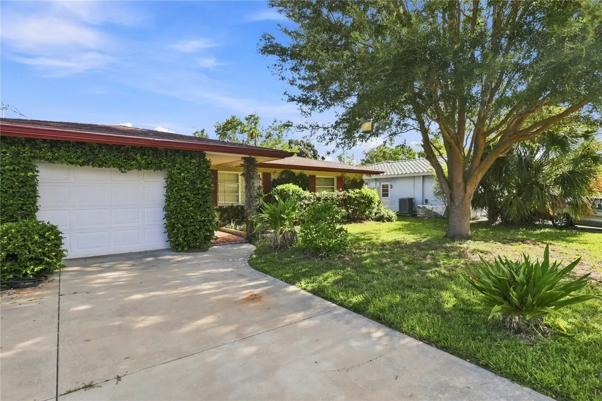 1070 6th Avenue Ne, Largo, FL 33770 - #1