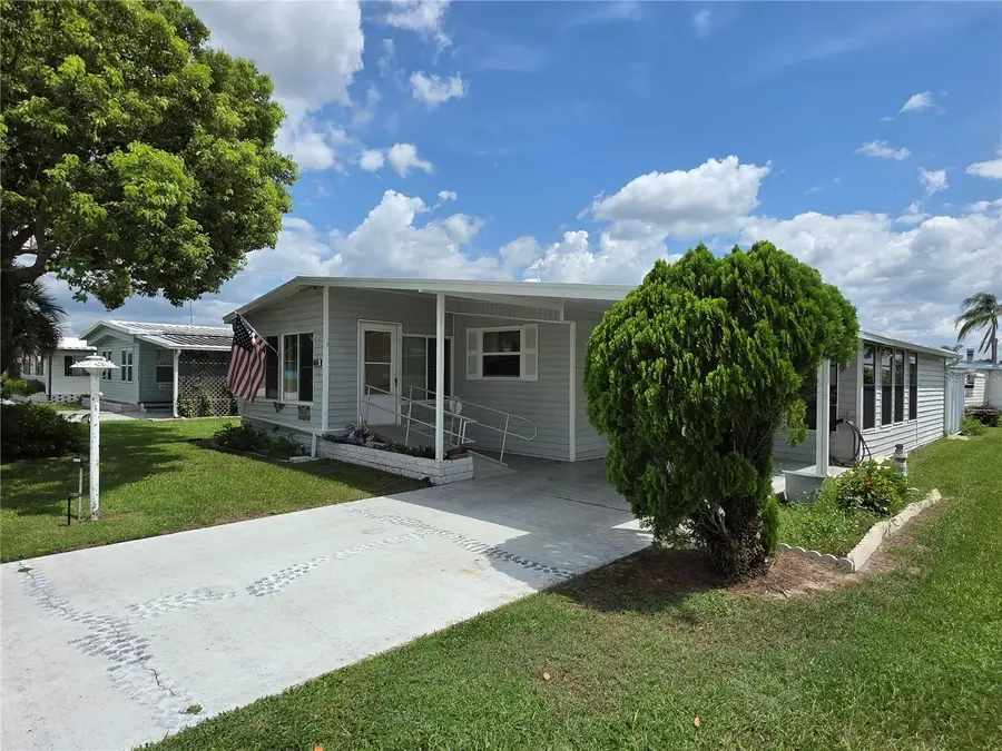 5634 Arrowhead Drive, Zephyrhills, FL 33542 - #2