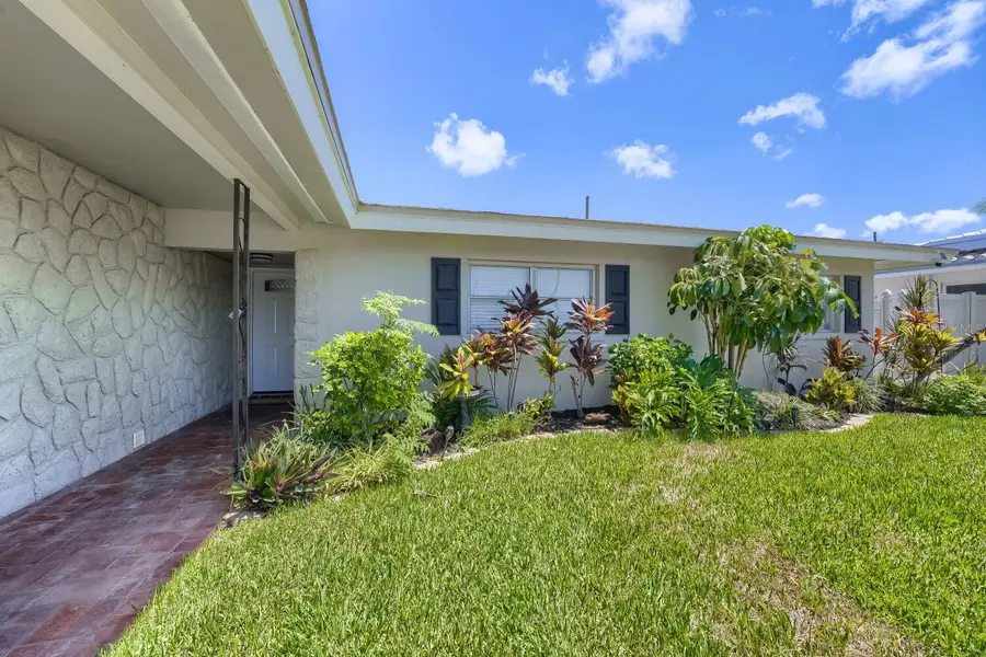 13931 Dominica Drive, Seminole, FL 33776 - #2