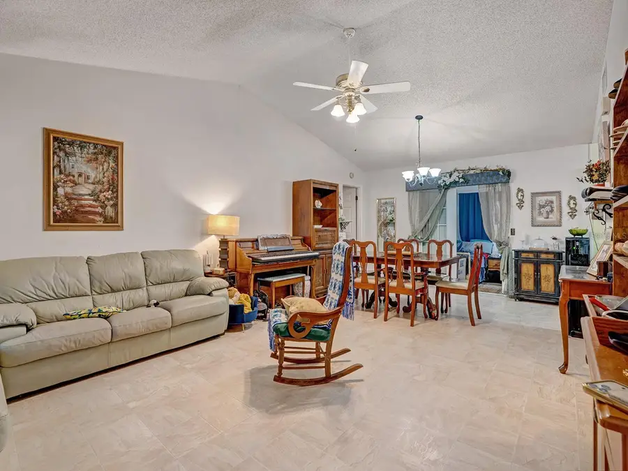 10227 Gifford Drive, Spring Hill, FL 34608 - #2