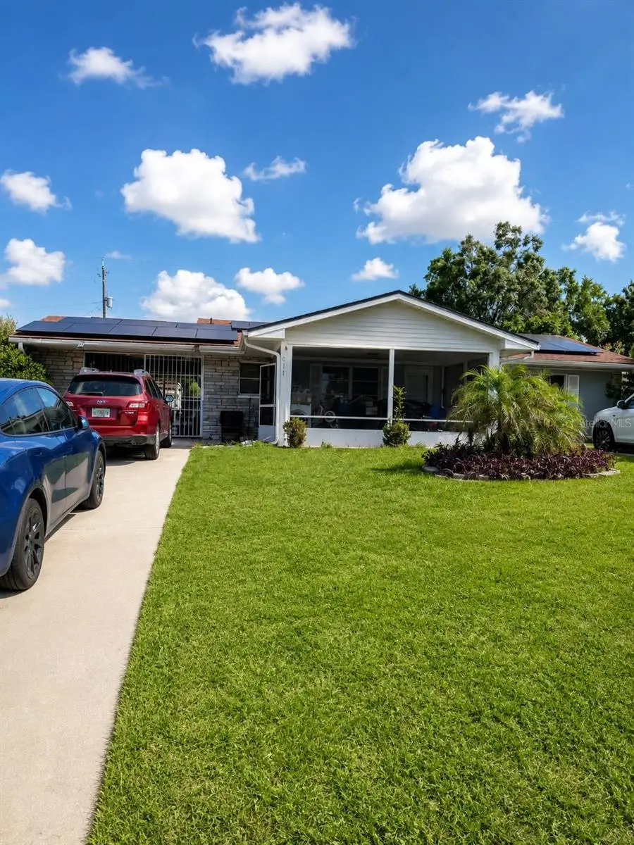 811 Hillside Avenue, Lake Wales, FL 33853 - #1