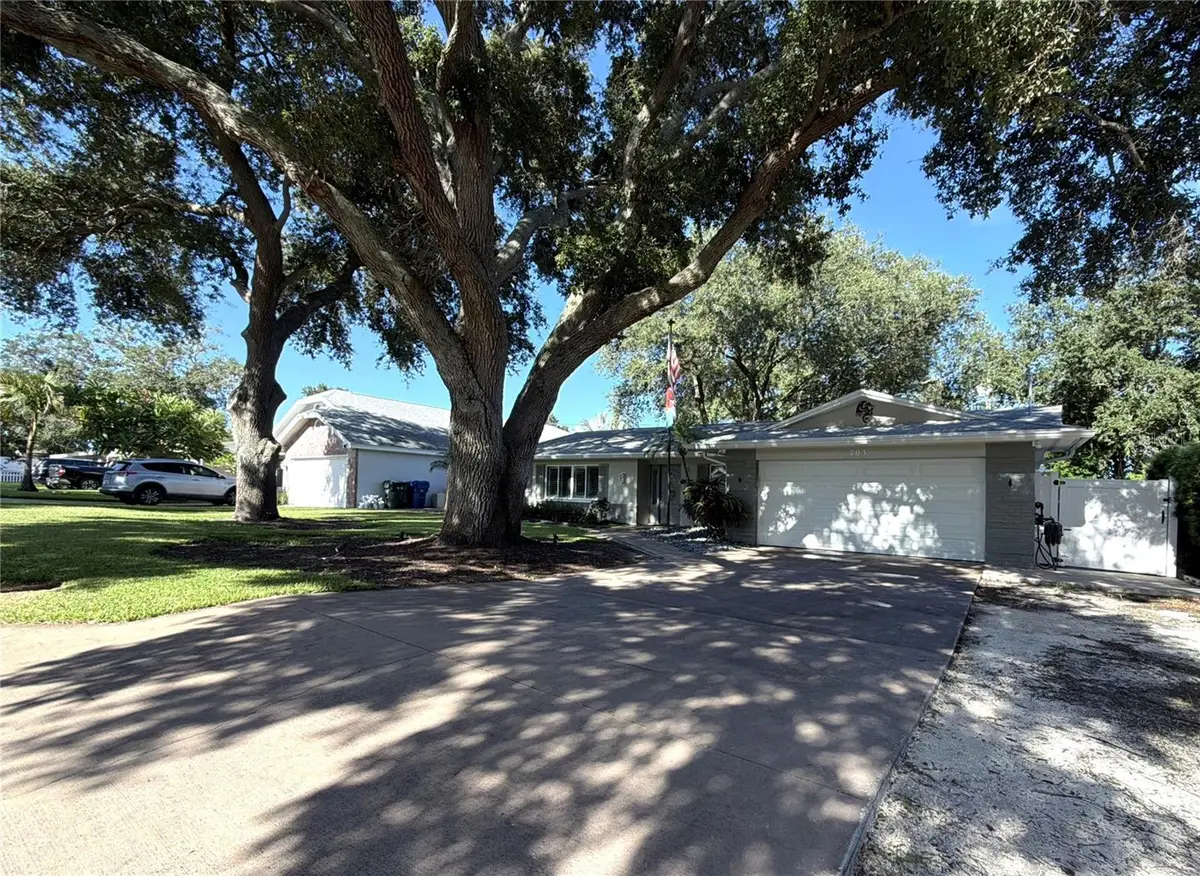 703 23rd Street Sw, Largo, FL 33770 - #1