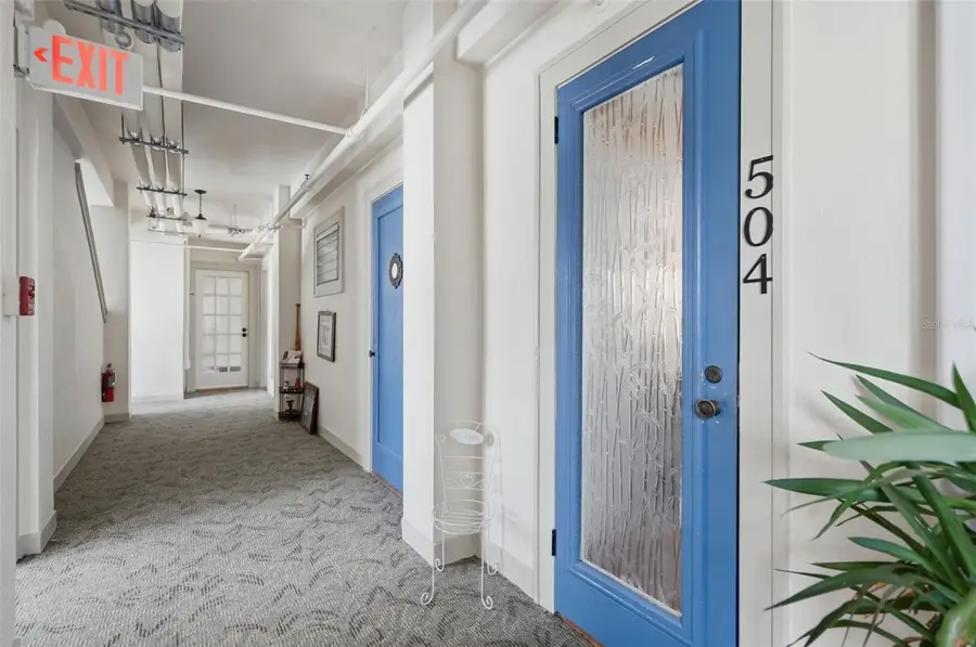 130 4th Avenue N #504, Saint Petersburg, FL 33701 - #3