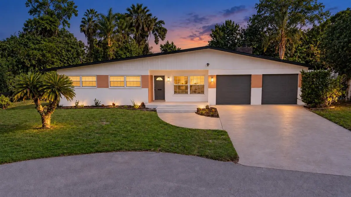 5627 Oakland Drive, Tampa, FL 33617 - #1