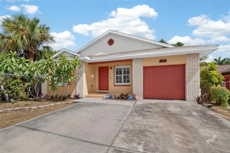 1101 27th Avenue S, Saint Petersburg, FL 33705 - #3