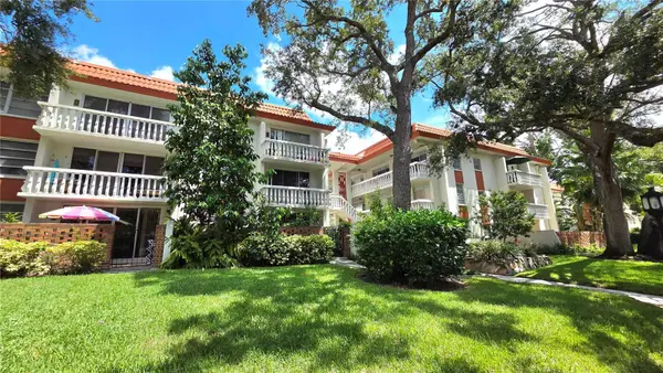 1001 Pearce Drive #211, CLEARWATER, FL 33764