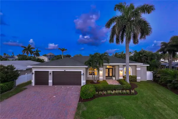 373 4th Avenue N, TIERRA VERDE, FL 33715