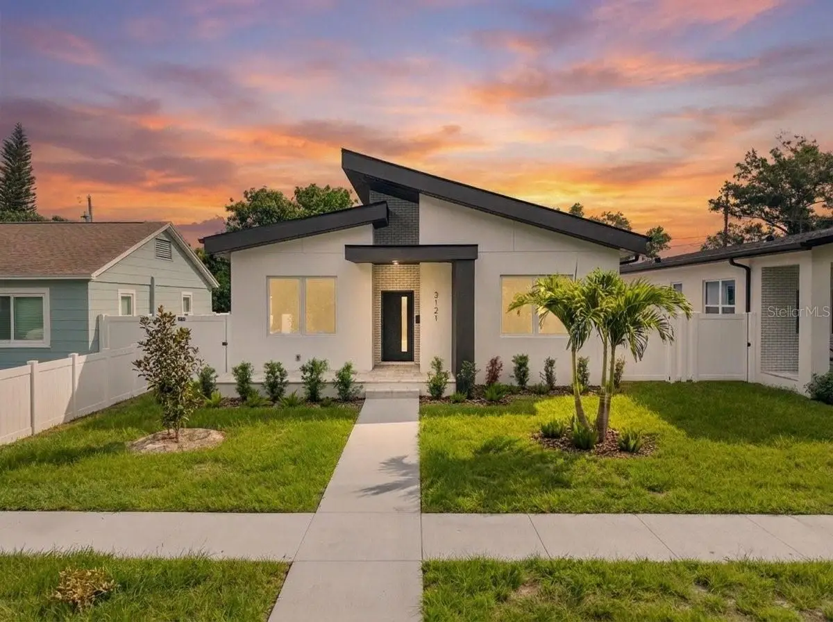 3121 Queen Street N, Saint Petersburg, FL 33713 - #1