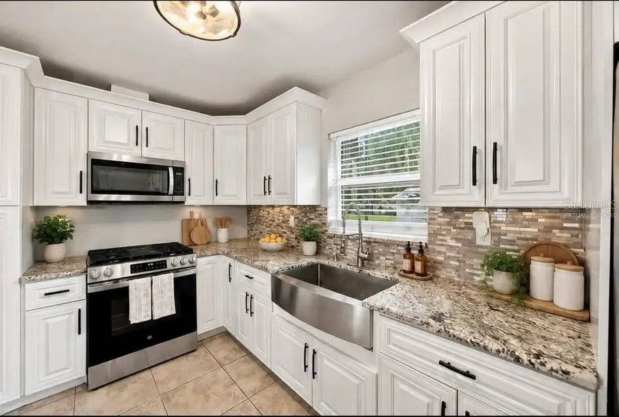 5106 Thonotosassa Road, Plant City, FL 33565 - #3
